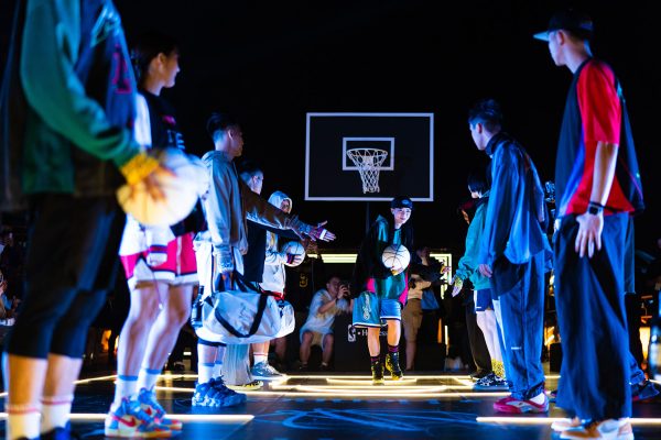Players take over the Centre Court, NBA style.